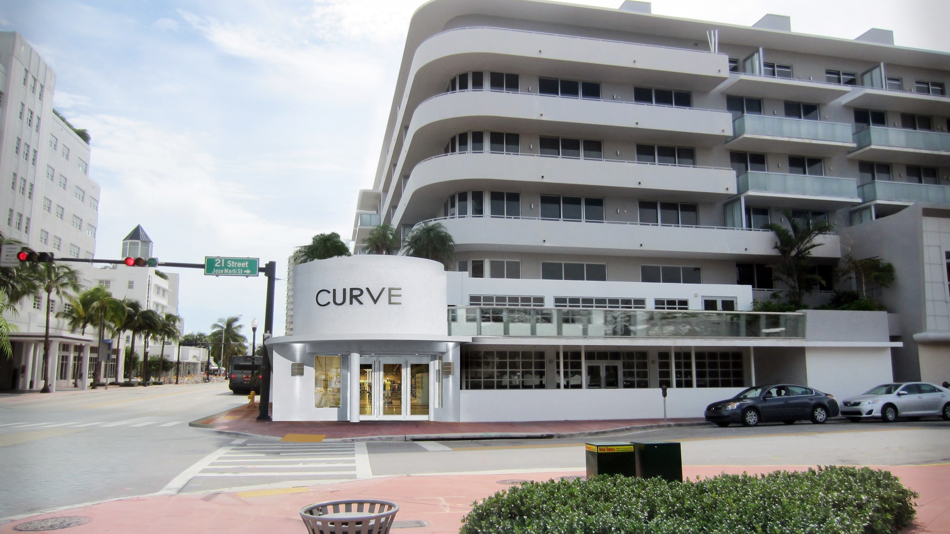 Curve — Miami Beach