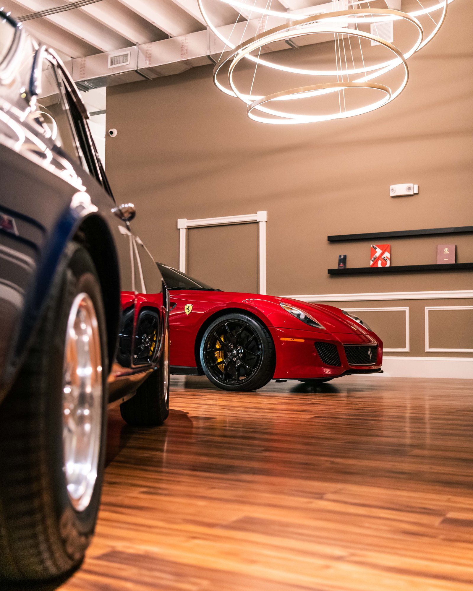 Auto Showroom — image 15