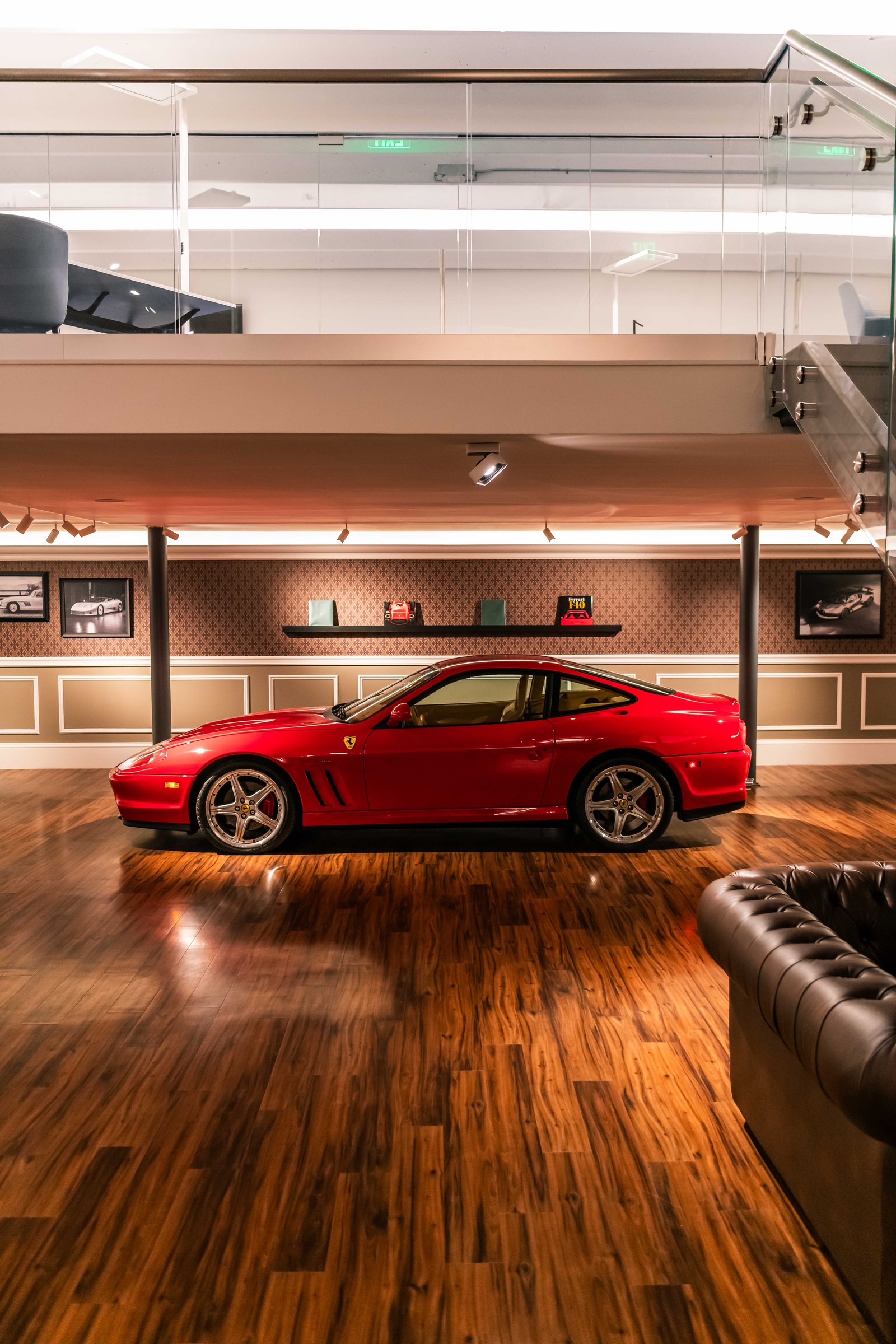 Auto Showroom — image 16