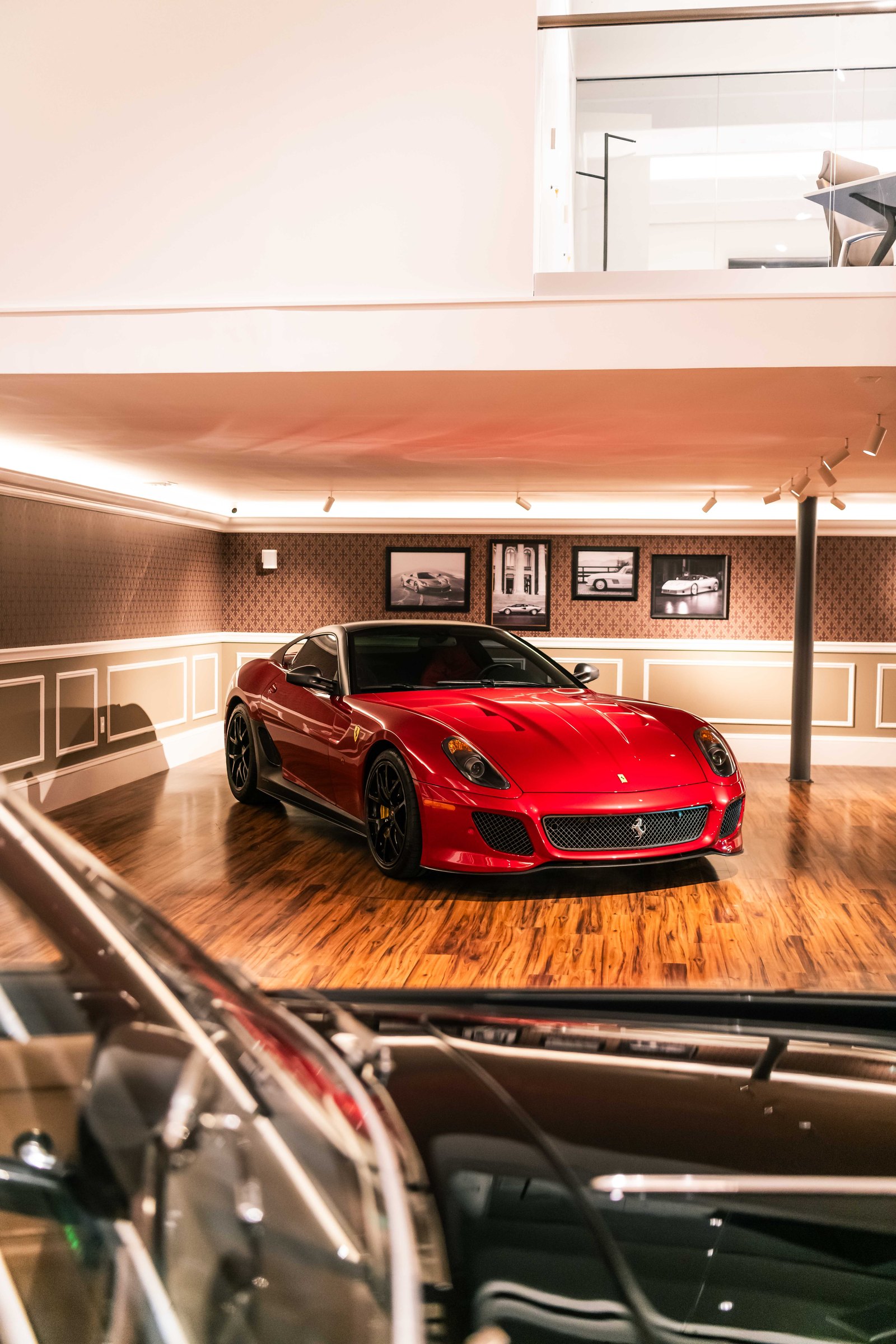 Auto Showroom — image 17